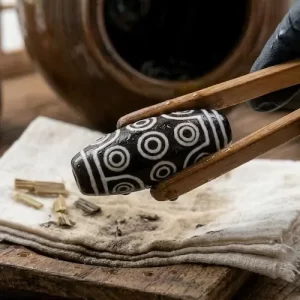 Step 7: Blackening — Everest amulet craftsmanship process