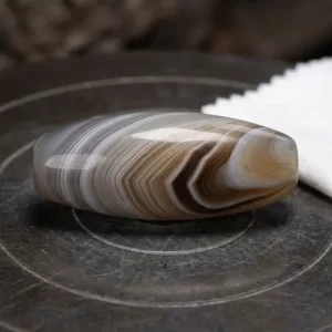 Step 3: Rough Grinding — Everest amulet craftsmanship process