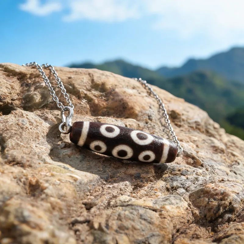 Handcrafted Dzi Bead Luck Jewelry Courage Totem Sacred Symbol Pendant Necklace