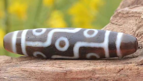 Top High-Vibration Gemstones to Connect With Pure Earth Healing Energy