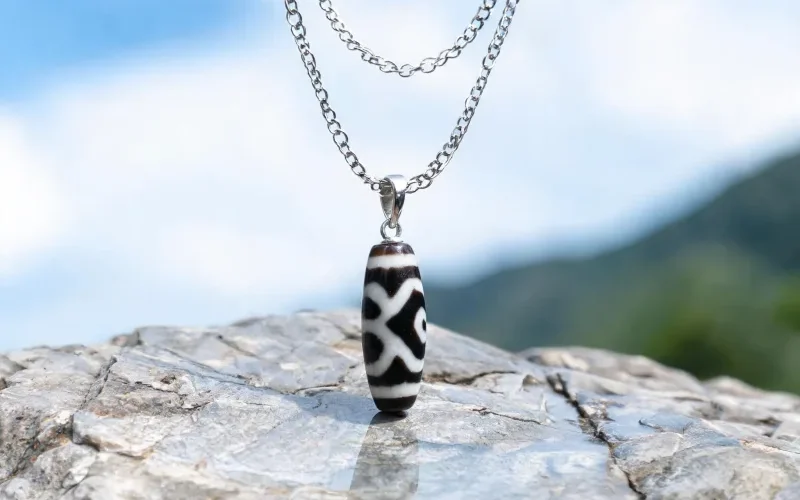 Prosperity Dzi Totem Necklace Good Luck Sacred Symbol Spiritual Talisman Pendant